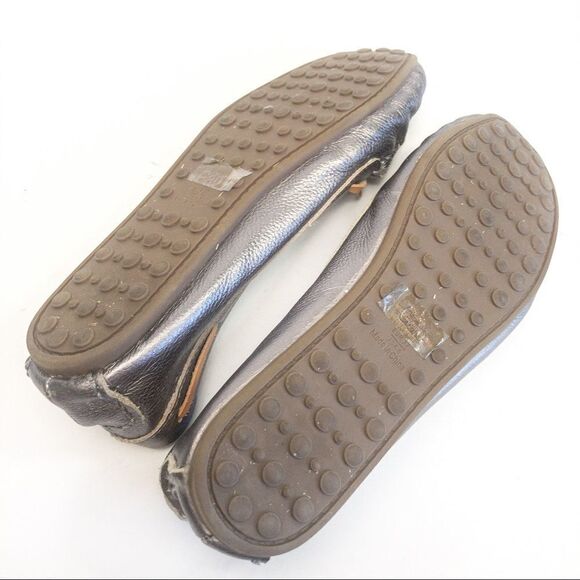 New Gap Metallic Leather Moccasin Loafers Sz 6 - Picture 9 of 11